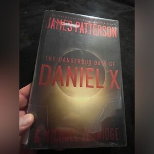 James Patterson The Dangerous Days Of Daniel X . Book Novel